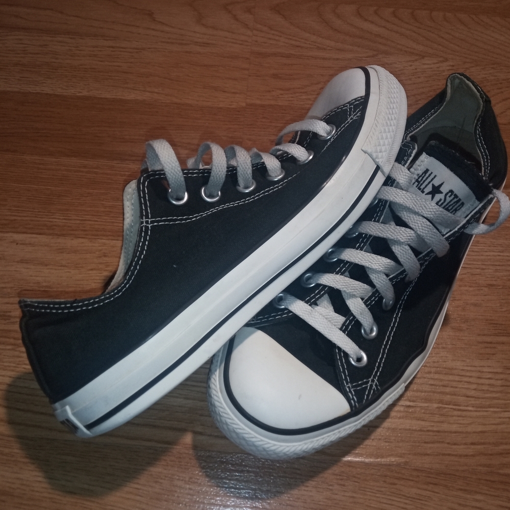 Black Low Top Converse